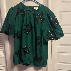 Crown and Ivy Emerald Sequin Blouse Size M
